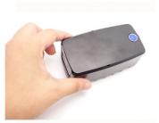 Localizzatore GPS Magnetico Impermeabile con Sensore di Distacco e Batteria a Lunga Durata 20A - Ideale per la Sicurezza di Veicoli e Valori Senza Installazione