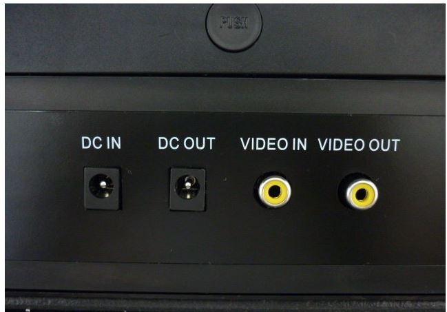 Sistema di Telecamera Subacquea Telecomandata con DVR e Monitor a Colori da 7 Pollici, Cavo di 50mt per Ispezioni Subacquee e Sotterranee, Valigetta Stagna e Batteria Ricaricabile