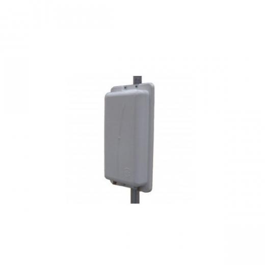 Preamplificatore Triband Stelladoradus: Amplifica il Segnale Fino a 100 Metri, Dotato di Antenna Esterna e Regolazione Automatica del Guadagno, con Certificazione CE e Fabbricazione Europea