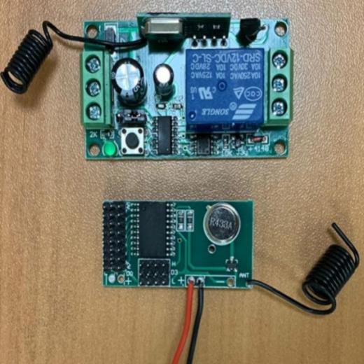 ACCESSORI SISTEMA 868MHz  STATUS M  AVVISATORE DI STATO DI ALLARME