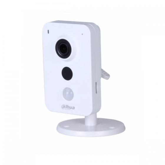 MINI TELECAMERA IP DA INTERNO PER LA SORVEGLIANZA CON INTEGRATO SENSORE PIR
