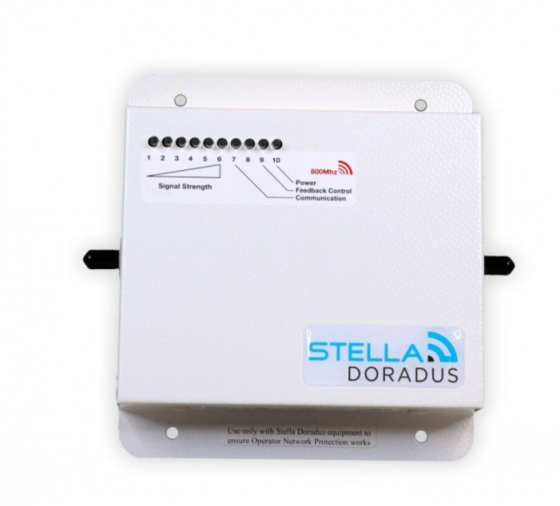 R1 SOHO Ripetitore amplificatore Stella Doradus LTE 4G 800 MHz copertura 1000 mq con pannello interno e antenna esterna